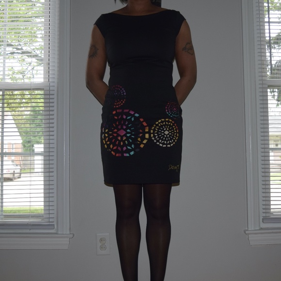 Desigual Women's Black Olympic Knitted Dress Short Sleeve Size M - Picture 2 of 7